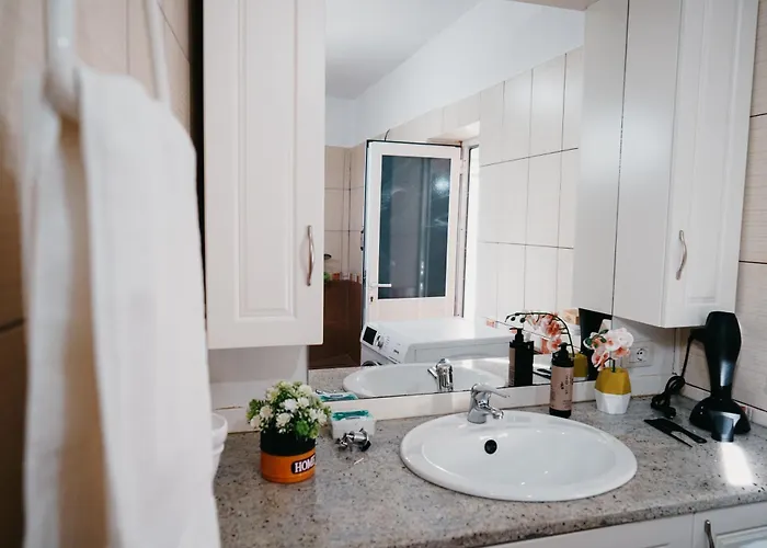 度假居 Matias 8 *